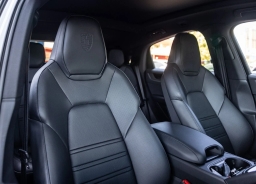 Porsche Cayenne S Coupe AWD 2026