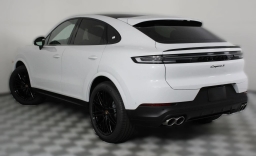 Porsche Cayenne S Coupe AWD 2026