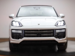 Porsche Cayenne Turbo E-Hybrid Coupe AWD 2026