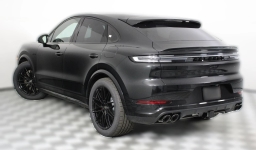Porsche Cayenne Turbo E-Hybrid Coupe AWD 2026