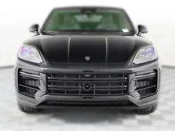 Porsche Cayenne Turbo E-Hybrid Coupe AWD 2026