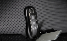Porsche Cayenne Turbo E-Hybrid Coupe AWD 2026