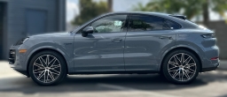 Porsche Cayenne Turbo E-Hybrid Coupe AWD 2026