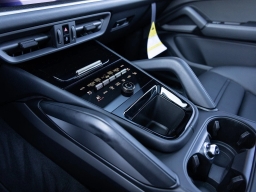 Porsche Cayenne Turbo E-Hybrid Coupe AWD 2026