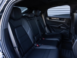 Porsche Cayenne Turbo E-Hybrid Coupe AWD 2026