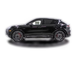 Porsche Cayenne Turbo E-Hybrid Coupe AWD 2026