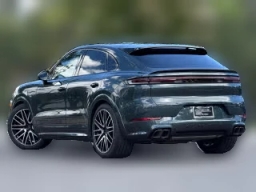 Porsche Cayenne Turbo E-Hybrid Coupe AWD 2026