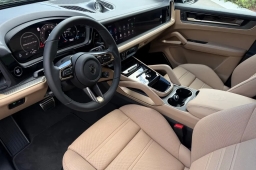 Porsche Cayenne Turbo E-Hybrid Coupe AWD 2026