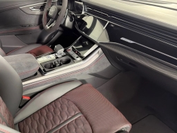 Audi RS Q8 performance quattro 2026