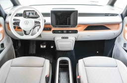 Volkswagen ID. Buzz 1st Edition 4MOTION w/Two-Tone 2025
