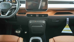 Volkswagen ID. Buzz Pro S Plus 4MOTION w/Two-Tone 2025
