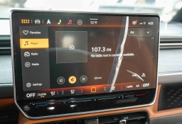 Volkswagen ID. Buzz Pro S Plus 4MOTION w/Two-Tone 2025