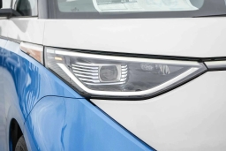 Volkswagen ID. Buzz Pro S Plus 4MOTION w/Two-Tone 2025