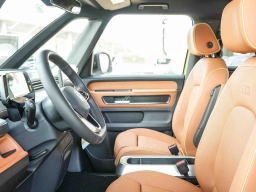 Volkswagen ID. Buzz Pro S Plus 4MOTION w/Two-Tone 2025