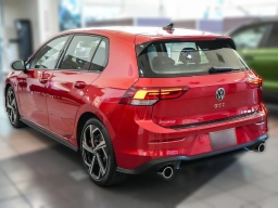 Volkswagen Golf GTI SE 2.0T DSG 2026