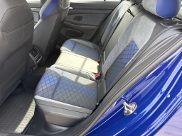Volkswagen Golf R Base 2.0T DSG 2026