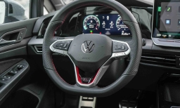Volkswagen Golf GTI S 2.0T DSG 2026