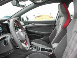 Volkswagen Golf GTI S 2.0T DSG 2026