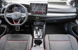Volkswagen Golf GTI SE 2.0T DSG 2026