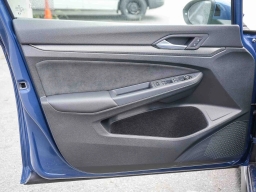 Volkswagen Golf GTI SE 2.0T DSG 2026