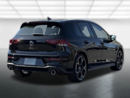 Volkswagen Golf GTI Autobahn 2.0T DSG 2026