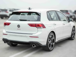 Volkswagen Golf GTI Autobahn 2.0T DSG 2026