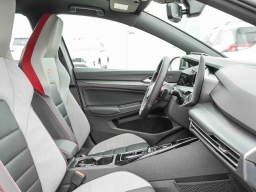 Volkswagen Golf GTI Autobahn 2.0T DSG 2026