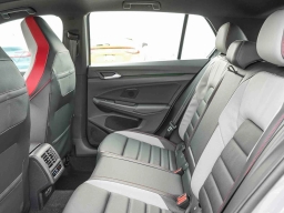 Volkswagen Golf GTI Autobahn 2.0T DSG 2026