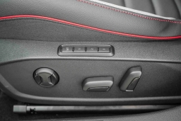Volkswagen Golf GTI Autobahn 2.0T DSG 2026
