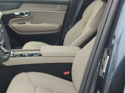 Volvo XC90 Plus B6 AWD 6-Seater 2026