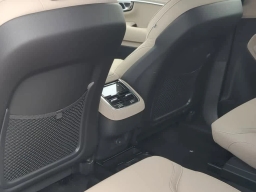 Volvo XC90 Plus B6 AWD 6-Seater 2026