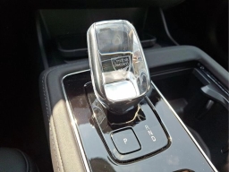 Volvo XC90 Plus B6 AWD 6-Seater 2026