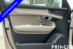 Volvo XC90 Plus B6 AWD 6-Seater 2026