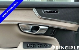 Volvo XC90 Plus B6 AWD 6-Seater 2026
