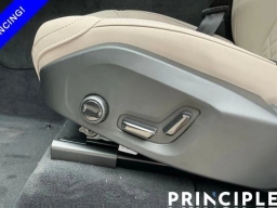 Volvo XC90 Plus B6 AWD 6-Seater 2026
