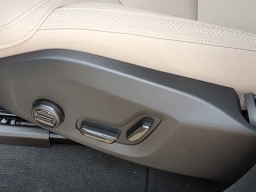 Volvo XC90 Plus B6 AWD 6-Seater 2026