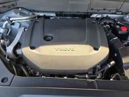 Volvo XC90 Plus B6 AWD 6-Seater 2026