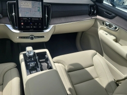 Volvo XC90 Ultra B6 AWD 6-Seater 2026