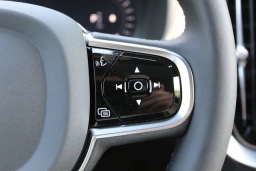 Volvo XC90 Ultra Dark Theme B6 AWD 6-Seater 2026