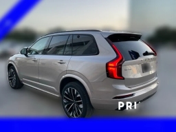 Volvo XC90 Ultra Dark Theme B6 AWD 6-Seater 2026