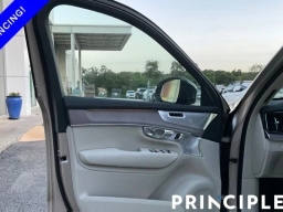 Volvo XC90 Ultra Dark Theme B6 AWD 6-Seater 2026