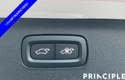 Volvo XC90 Ultra Dark Theme B6 AWD 6-Seater 2026