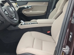 Volvo XC90 Plus B6 AWD 7-Seater 2026