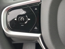 Volvo XC90 Plus B6 AWD 7-Seater 2026