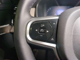 Volvo XC90 Plus B6 AWD 7-Seater 2026