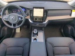 Volvo XC90 Plus B6 AWD 7-Seater 2026
