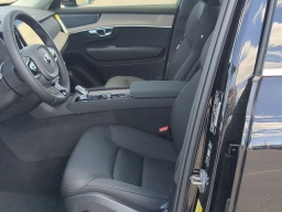 Volvo XC90 Plus B6 AWD 7-Seater 2026