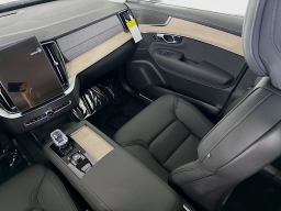Volvo XC90 Plus B6 AWD 7-Seater 2026