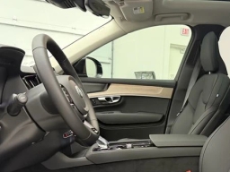 Volvo XC90 Plus B6 AWD 7-Seater 2026