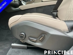 Volvo XC90 Plus B6 AWD 7-Seater 2026